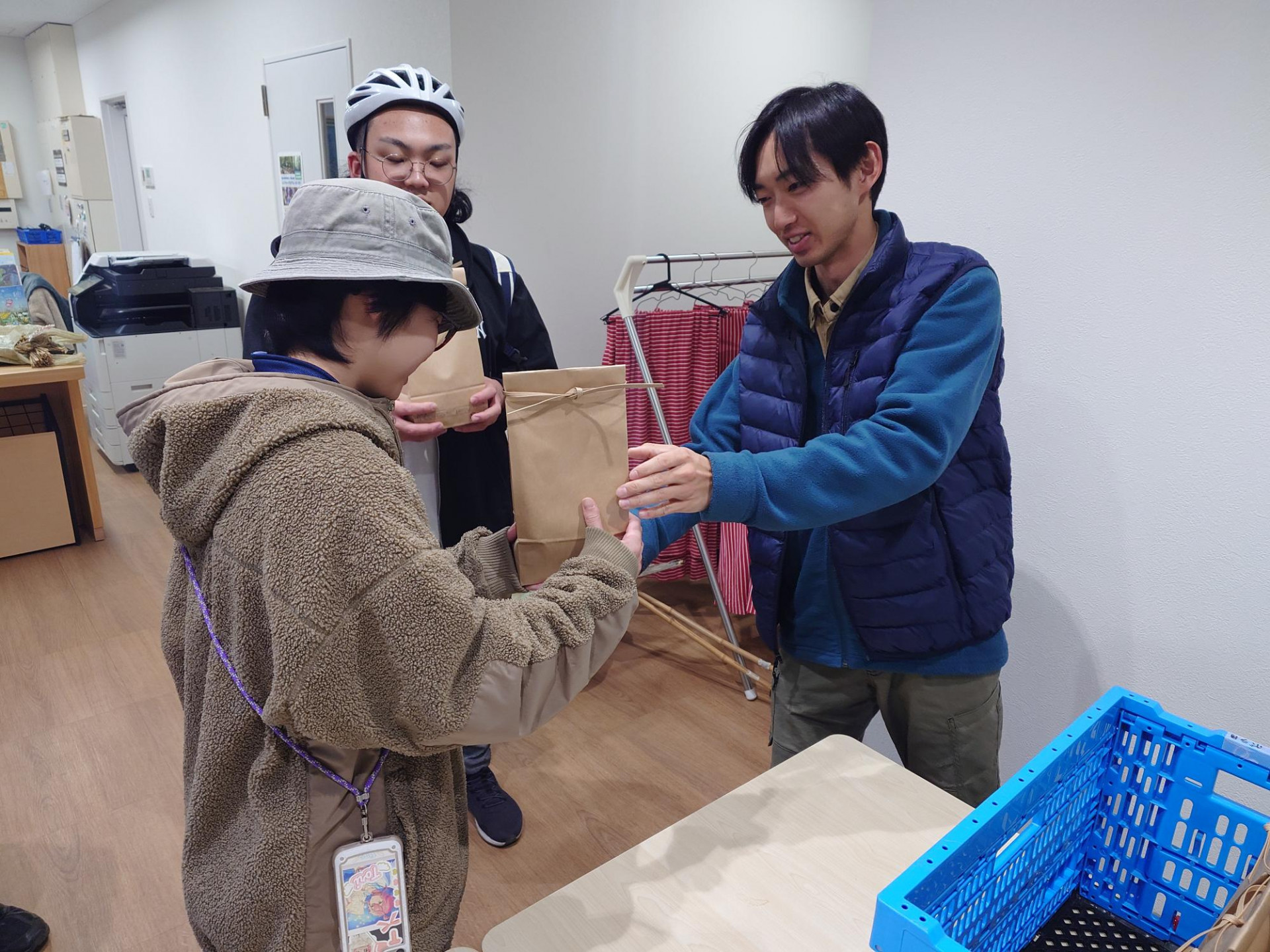 メディア (1)